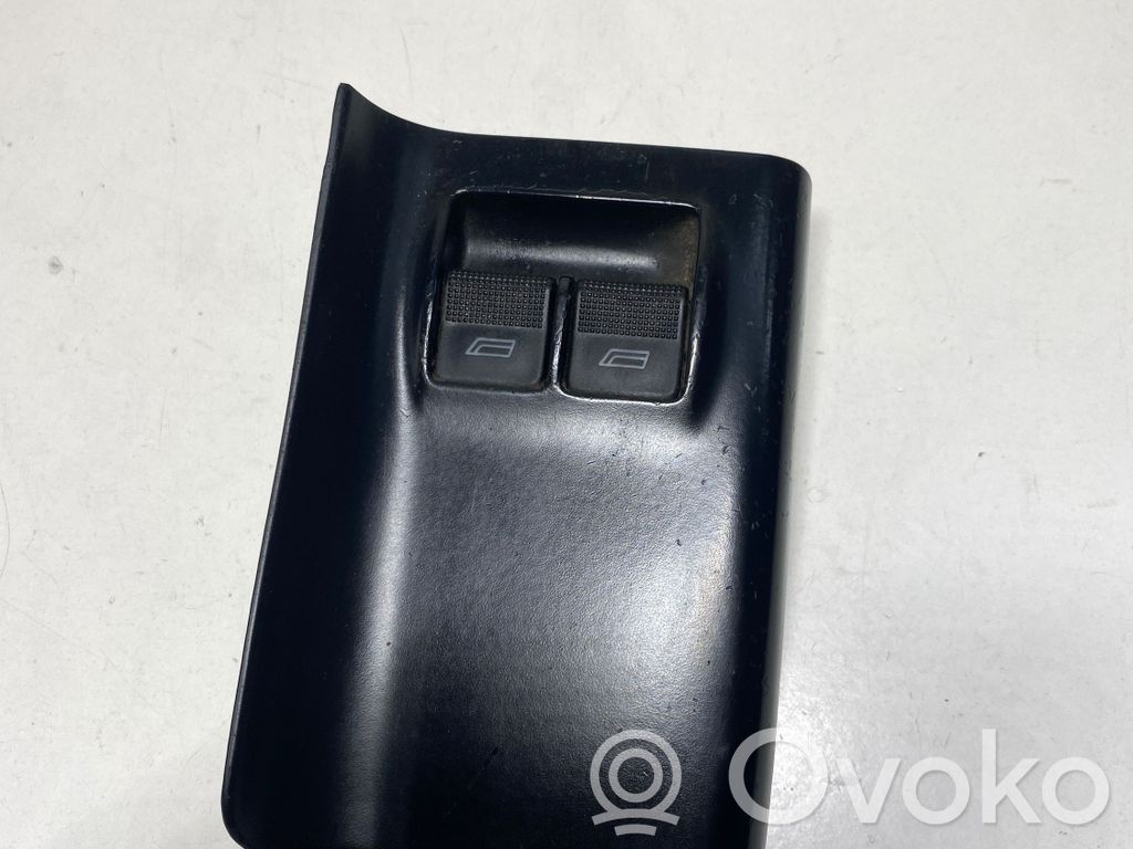 Audi A4 S4 B5 8D Electric window control switch 