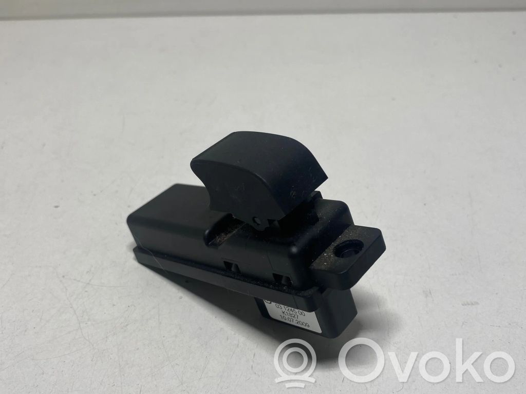 Mazda 2 Electric window control switch 