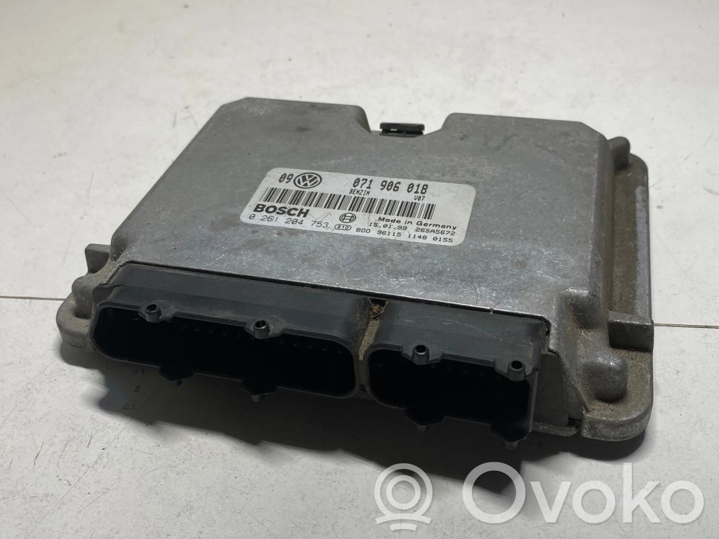 Volkswagen Bora Engine control unit/module 