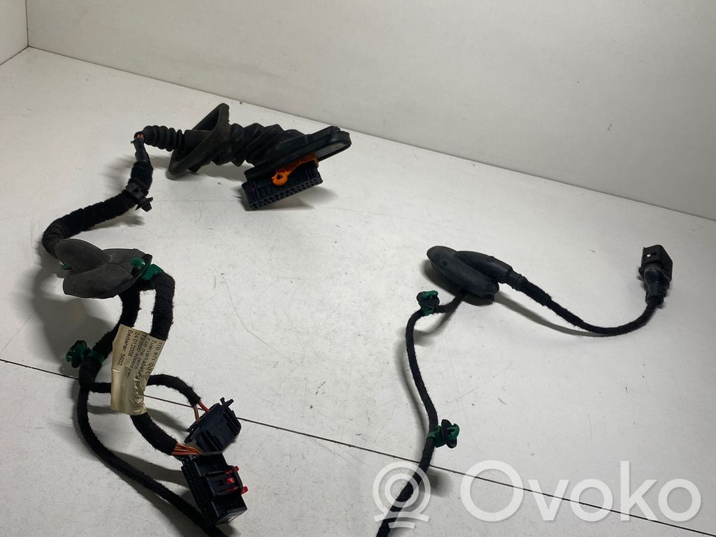 Volkswagen Touran I Cableado de puerta delantera 