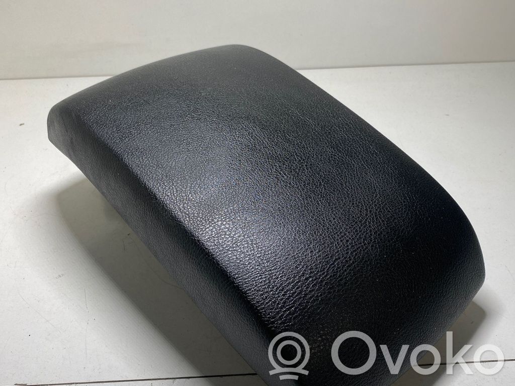 Armrest   6M21R044C82A,1124870A