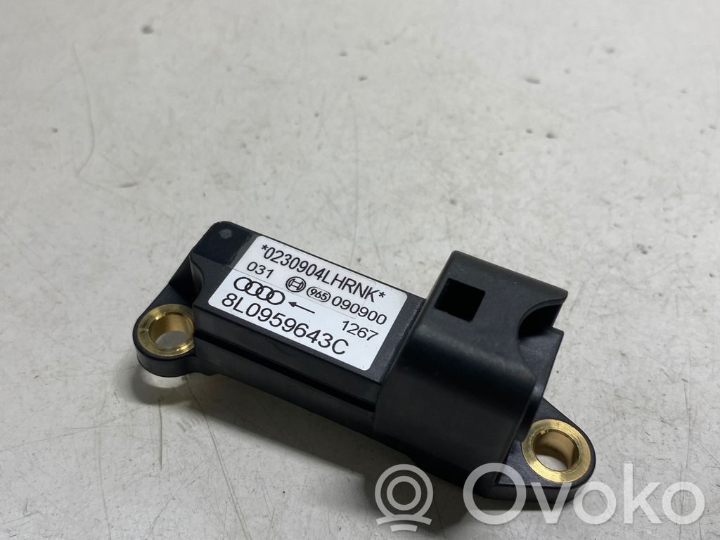 Audi A3 S3 8L Czujnik uderzenia Airbag 