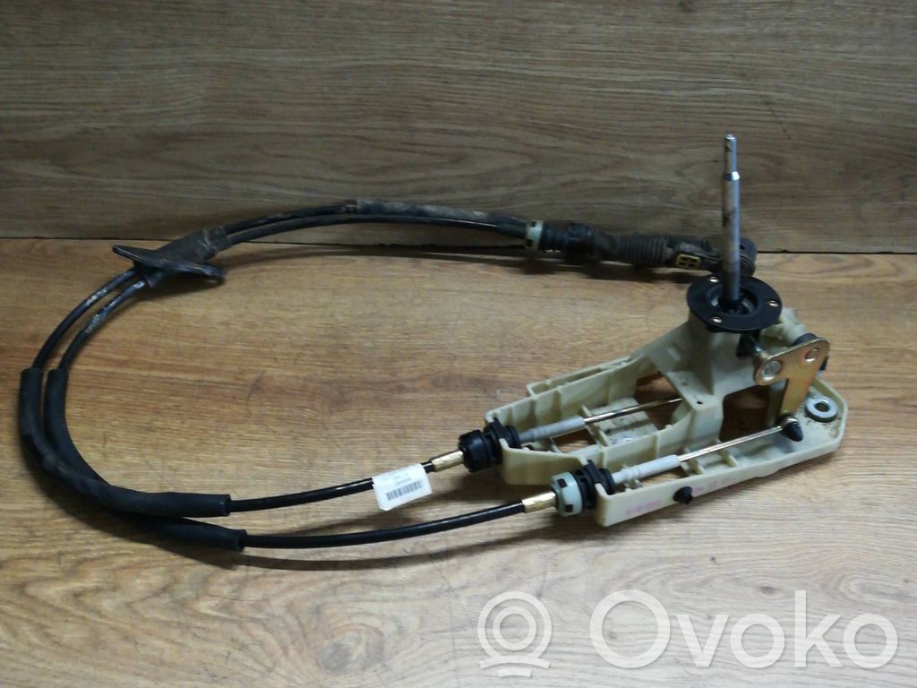 Volvo S60 Gear shifter/selector 