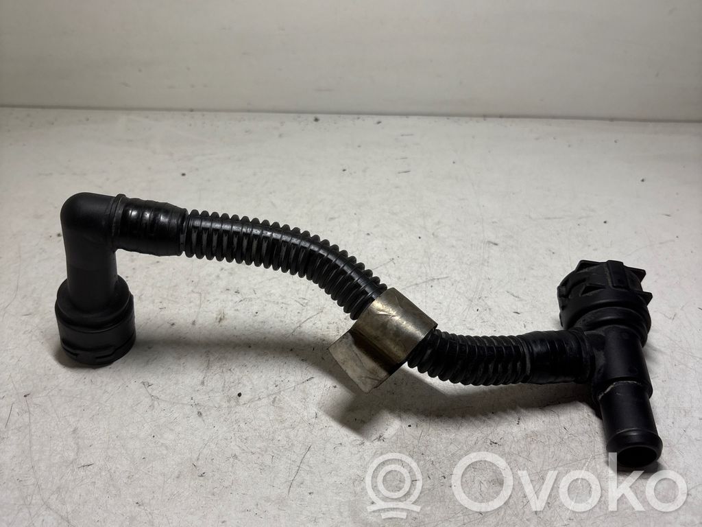 Opel Insignia A Engine coolant pipe/hose 