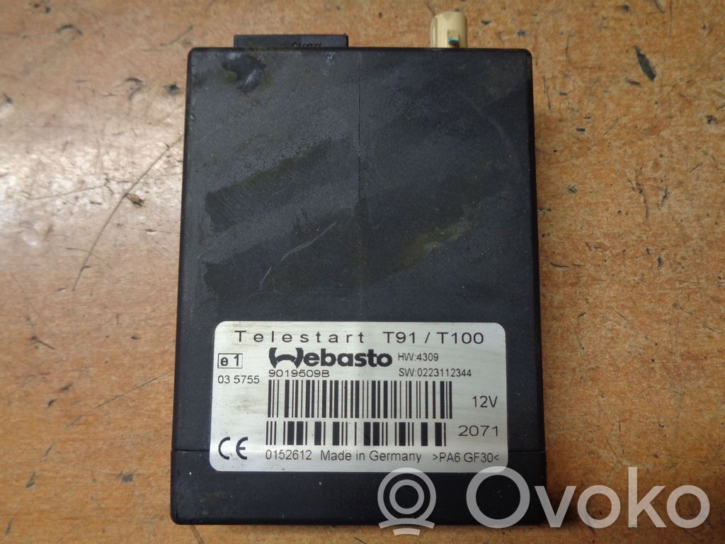 KIA Sorento Auxiliary heating control unit/module 