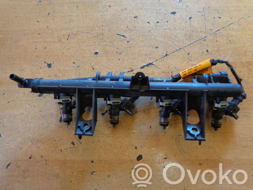 Renault Clio IV Tubo principal de alimentación del combustible 