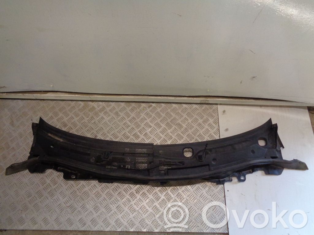 Mazda 2 Wiper trim 