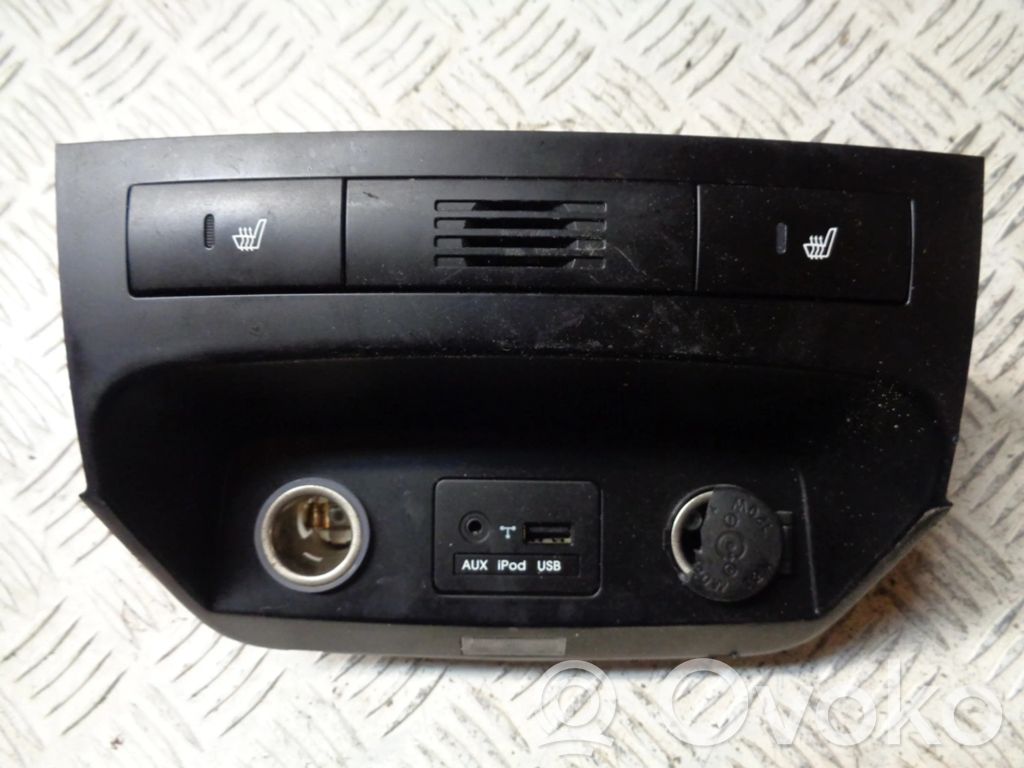 KIA Sorento Priză USB 