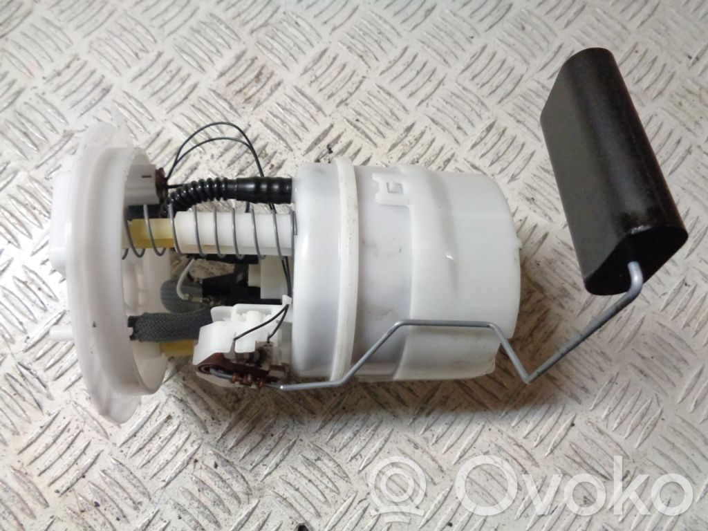 Dacia Duster II Bomba interna de combustible 