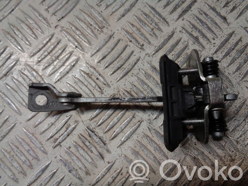 Etuoven pidätin   02559R