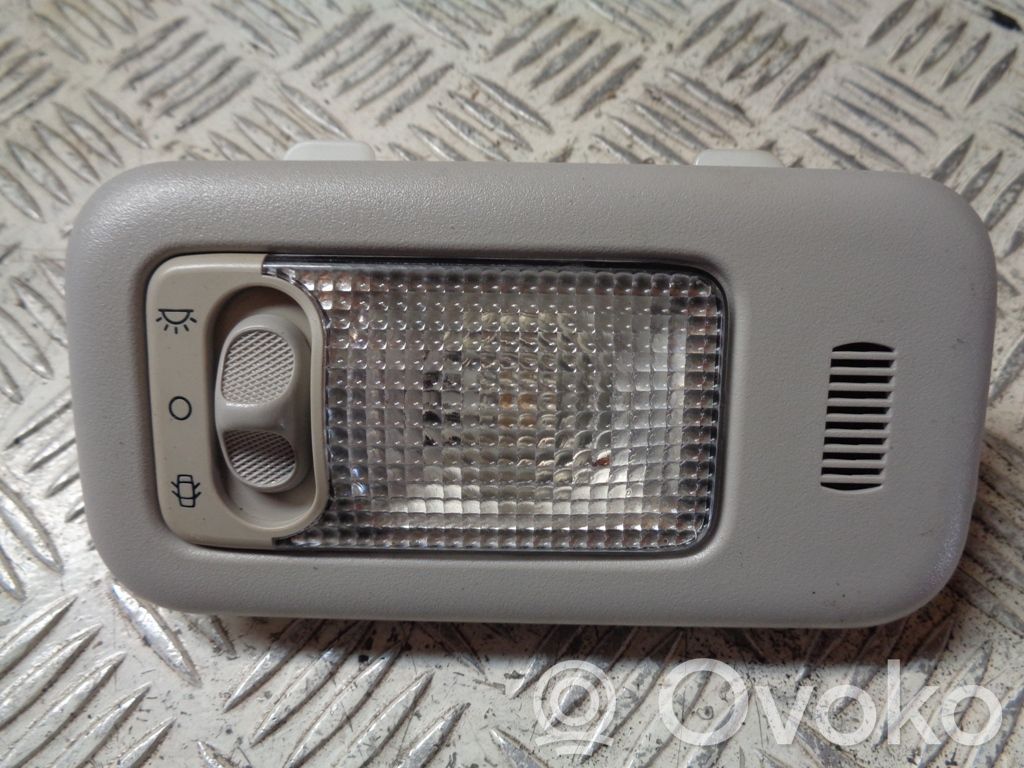 Peugeot 108 Front seat light 