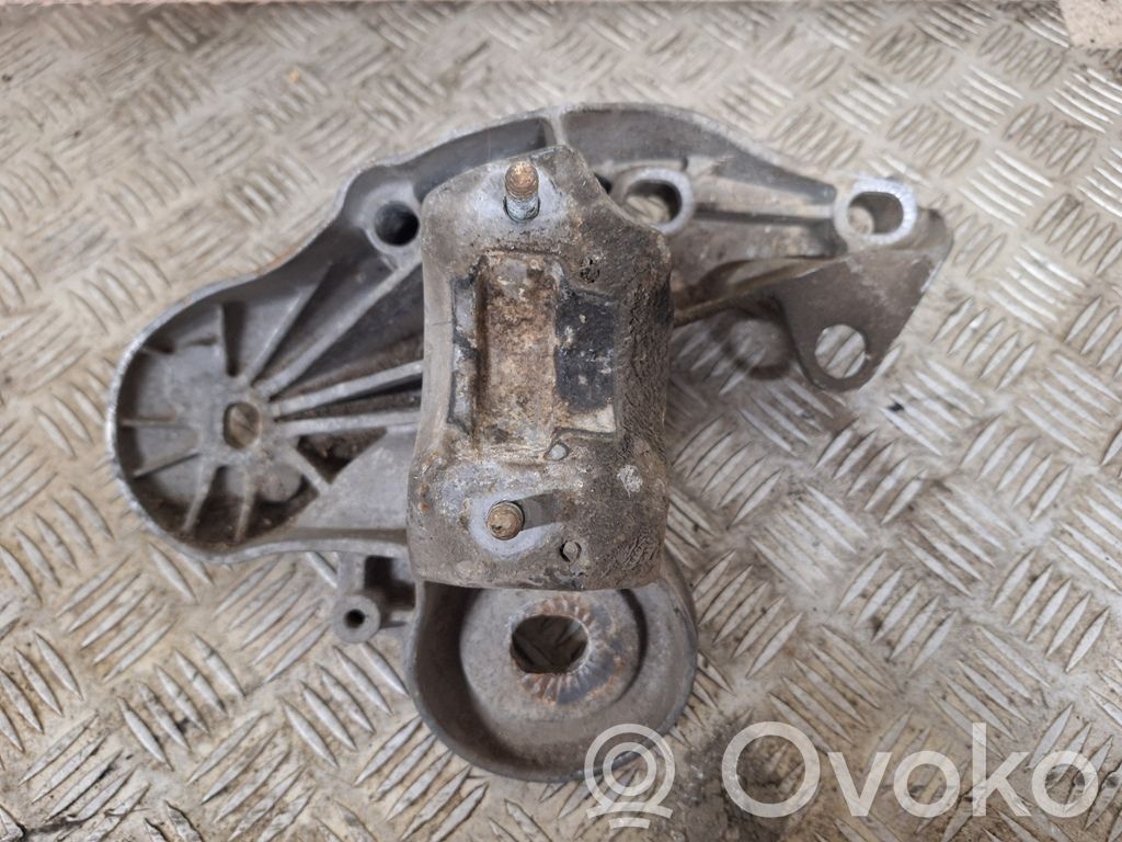 Audi A6 S6 C6 4F Engine mounting bracket 