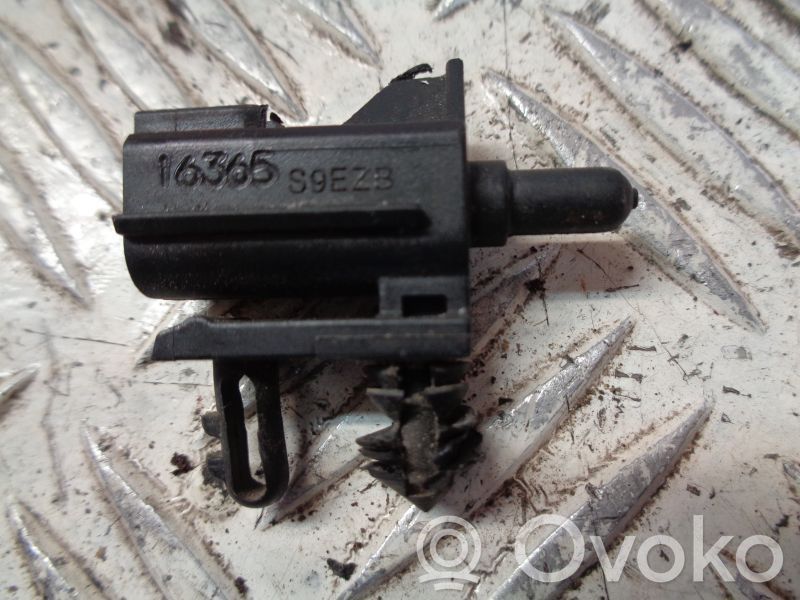 Ford Fiesta Sensor de temperatura interna/externa 
