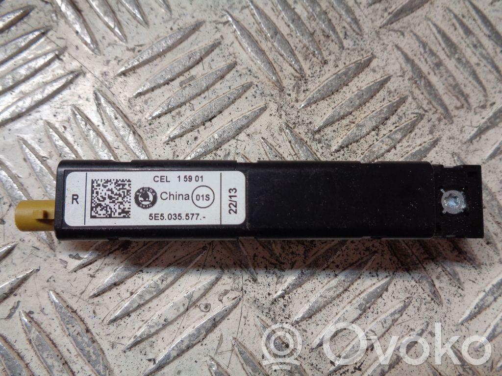 Skoda Octavia Mk3 (5E) Aerial antenna amplifier 