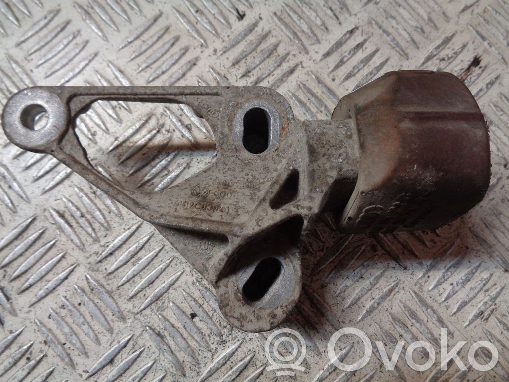 Audi A4 S4 B8 8K Engine mounting bracket 