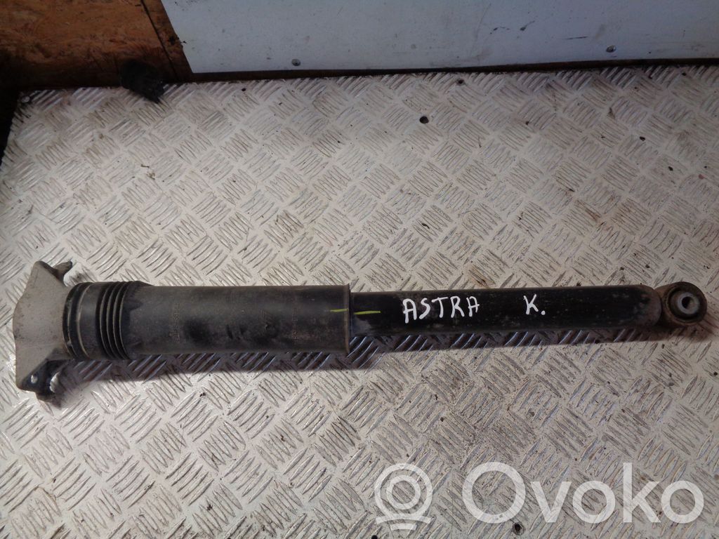 Opel Astra K Stoßdämpfer hinten 