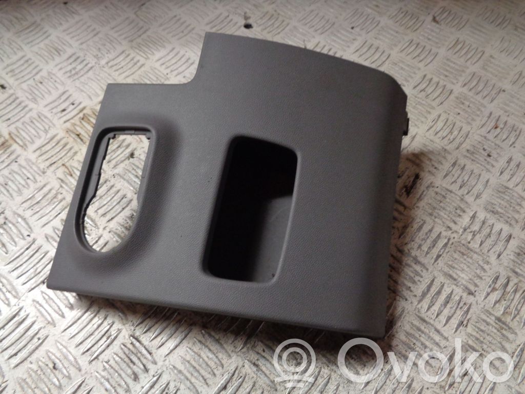 Opel Corsa E Moldura del extremo lateral de panel 