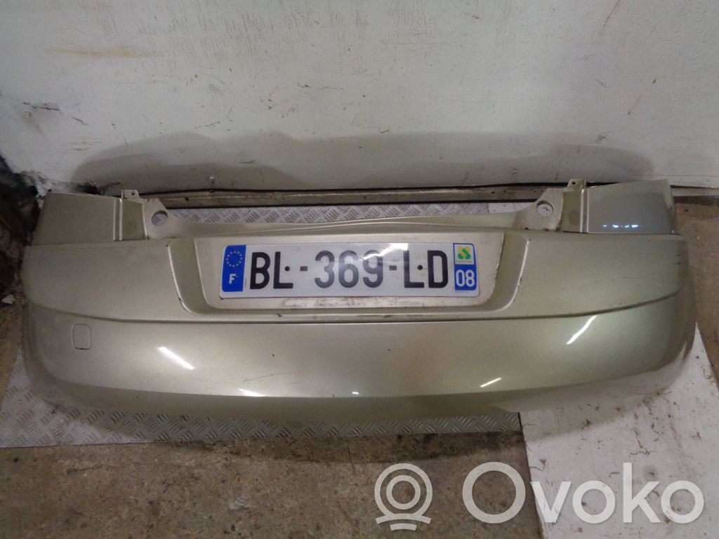 Renault Megane II Parachoques 