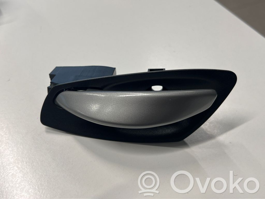 Front door interior handle   7016662
