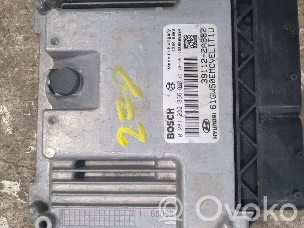 Hyundai i30 Engine control unit/module 