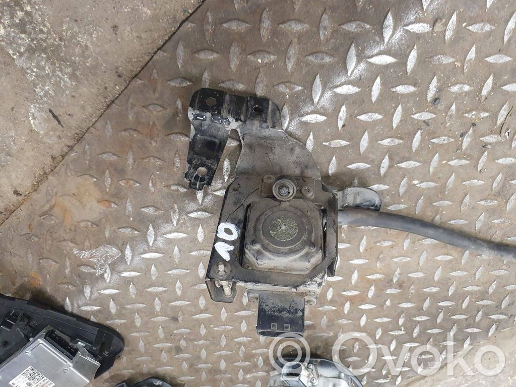 Windshield/windscreen camera   9141606,2FC63621,609969100A