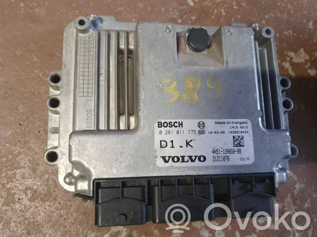 Unidad de control/módulo del motor   0281011775,31211076,4N5112A650BB