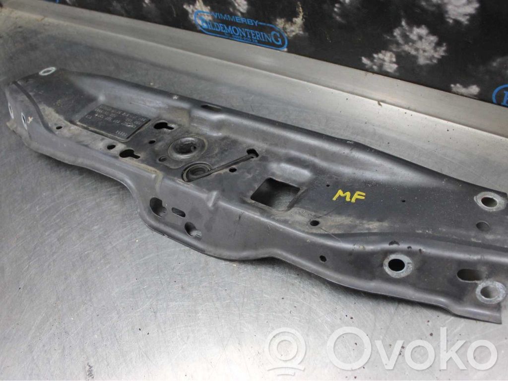 Opel Astra H Marco panal de radiador superior 