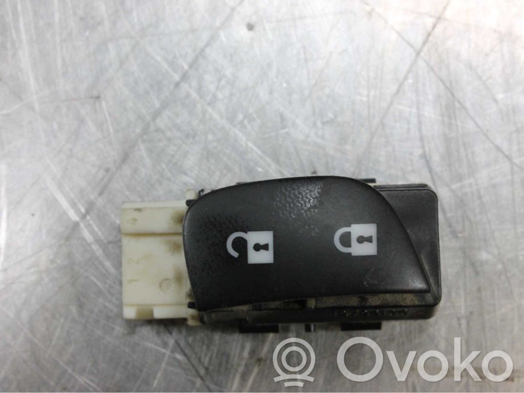Botón interruptor de bloqueo de puertas   12786136