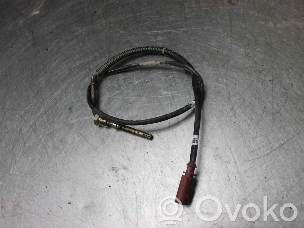 Volkswagen Amarok Coolant temperature sensor 