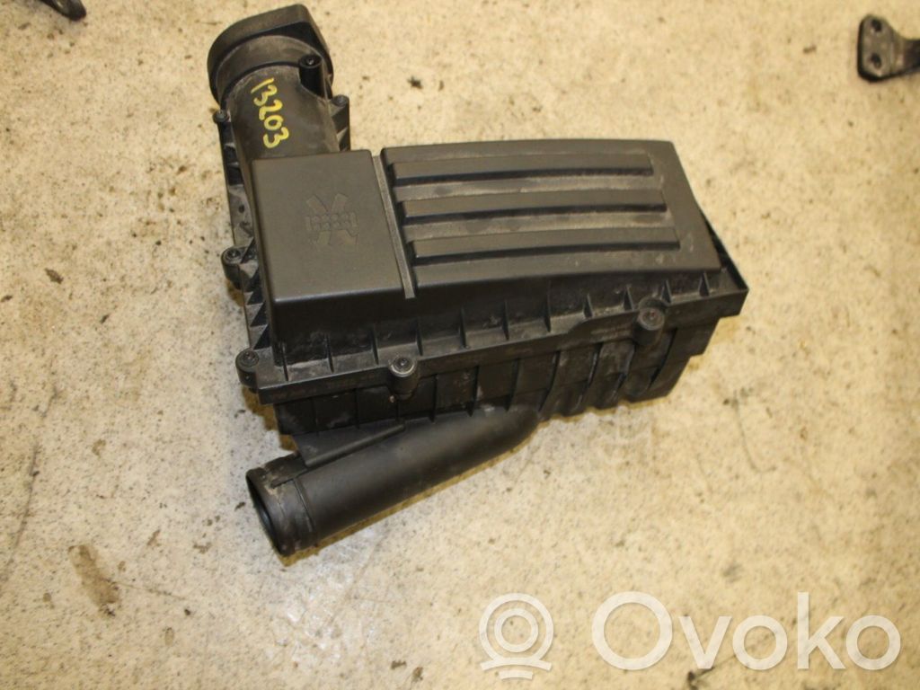 Volkswagen PASSAT B6 Scatola del filtro dell’aria 
