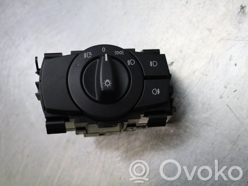 Light switch   693279604,33600201