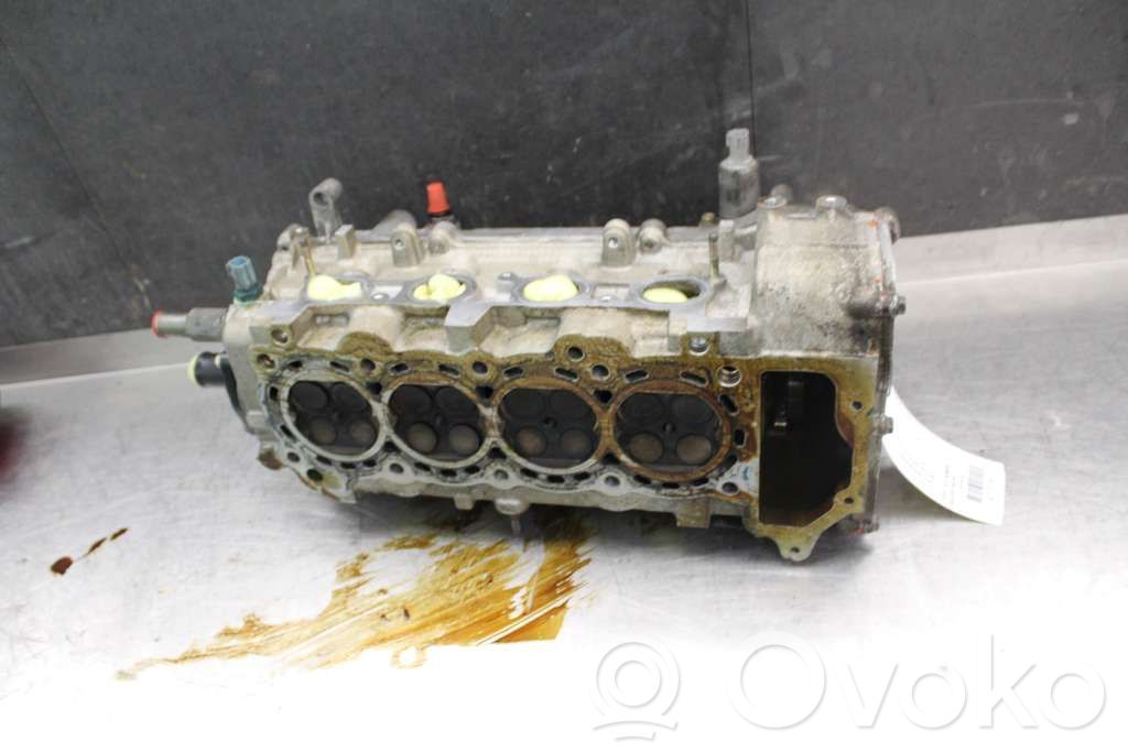 Nissan Micra Chiulasă motor 