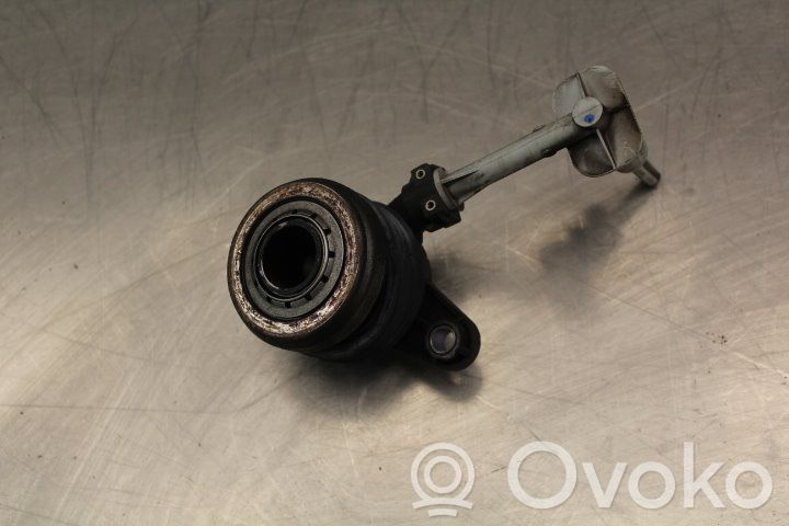 Renault Clio III Kytkimen apusylinteri 