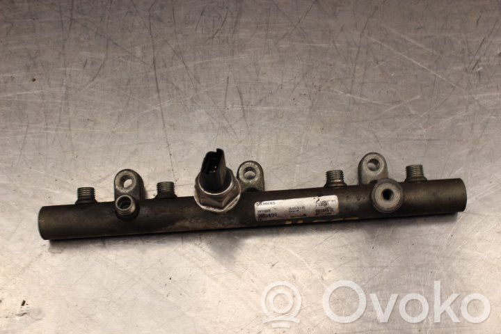Fuel main line pipe