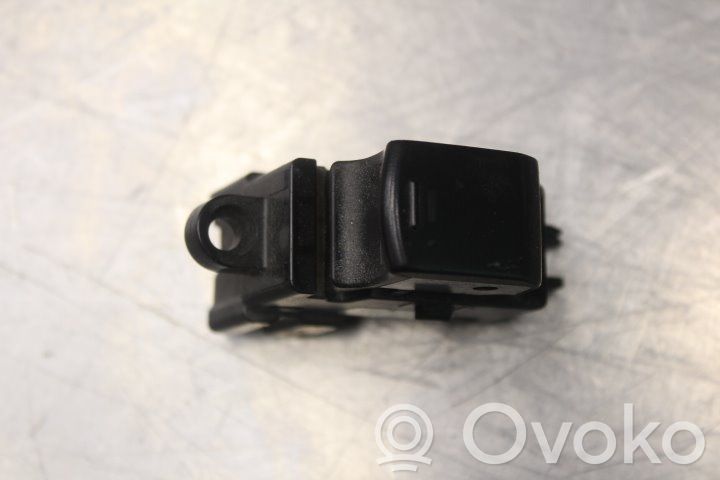 Nissan Navara D40 Electric window control switch 