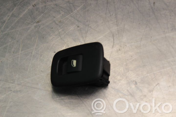 Electric window control switch   96623726XT