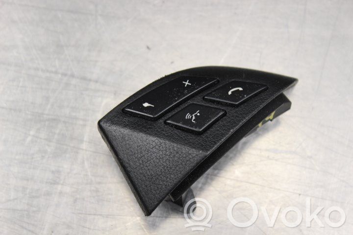 Boutons / interrupteurs volant   607889700A,61316968573,6983283