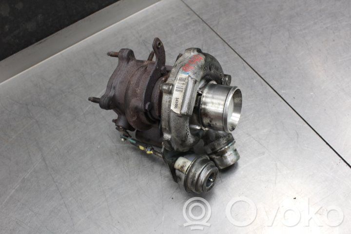 Opel Vivaro Turbina 