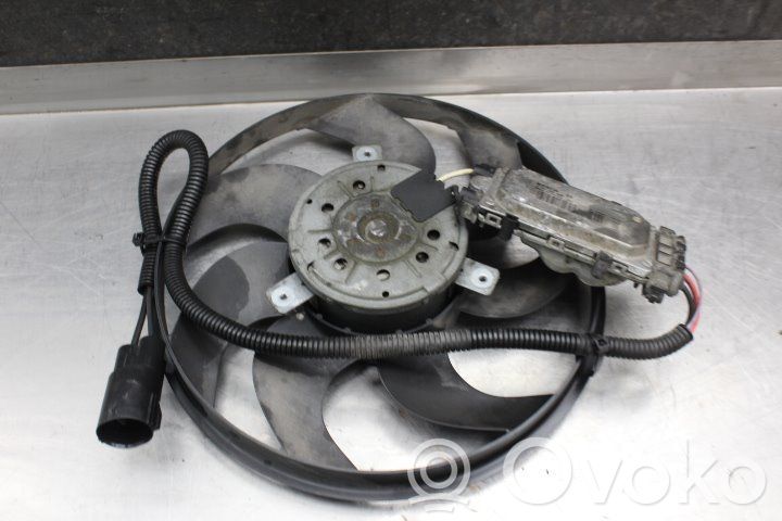 Volvo V70 Elektrisks radiatoru ventilators 