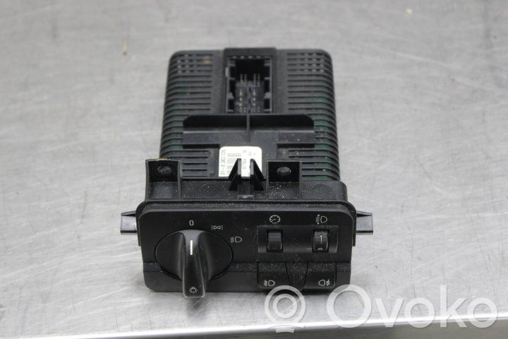 Interruptor de luz   61318383226
