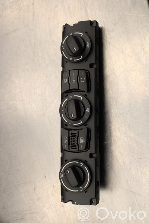 BMW 5 E60 E61 Climate control unit 