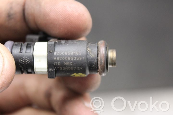 Renault Megane III Inyector de combustible 