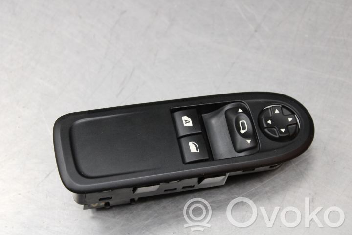 Electric window control switch   96637530XT