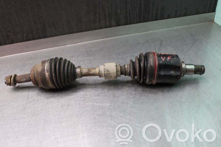 Mitsubishi Outlander Półoś przednia 