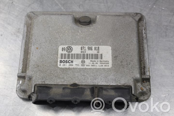 Volkswagen Golf IV Injection control unit/module 