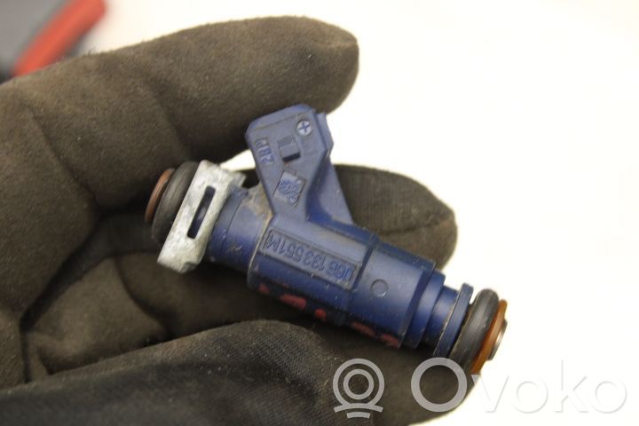 Inyector de combustible   0280156065,06B133551M
