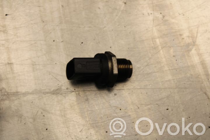 BMW 1 E81 E87 Fuel pressure regulator 