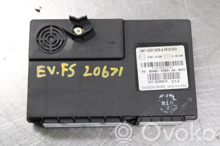 Hyundai i30 Module de fusibles 