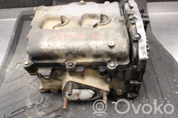Subaru Outback Engine head 