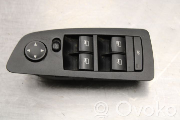 BMW 1 E81 E87 Electric window control switch 